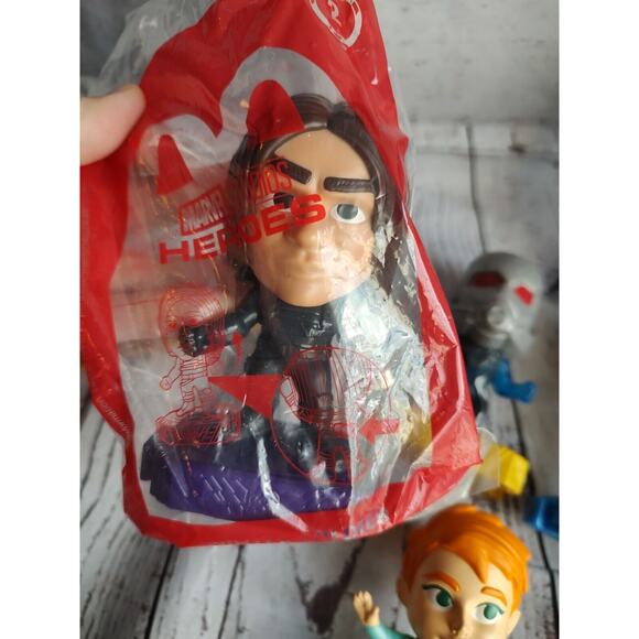 McDonald's Marvel Happy Meal Toys Set Of 8 3 Sealed Cake Toppers - Picture 9 of 11